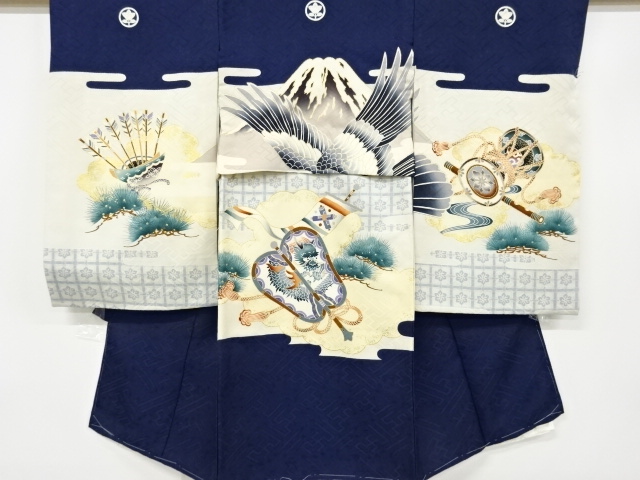 リサイクル　富士に鷹模様刺繍紋付男児着物(内袖・長襦袢付き)